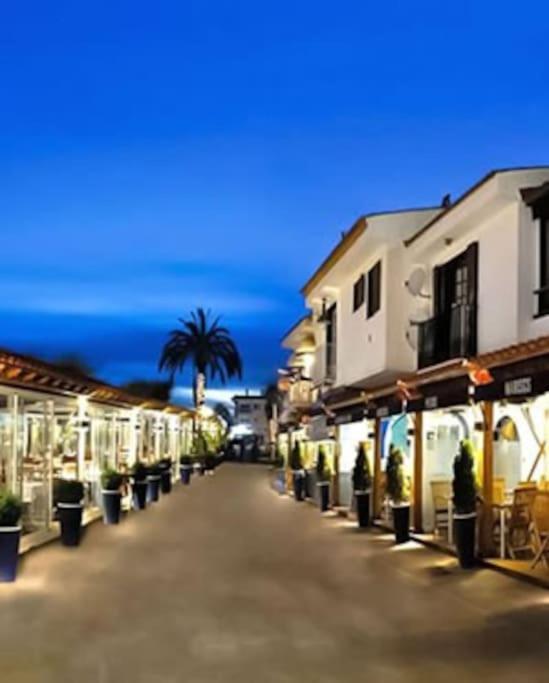 Marina Beach Aiguadolc Сіджас Екстер'єр фото